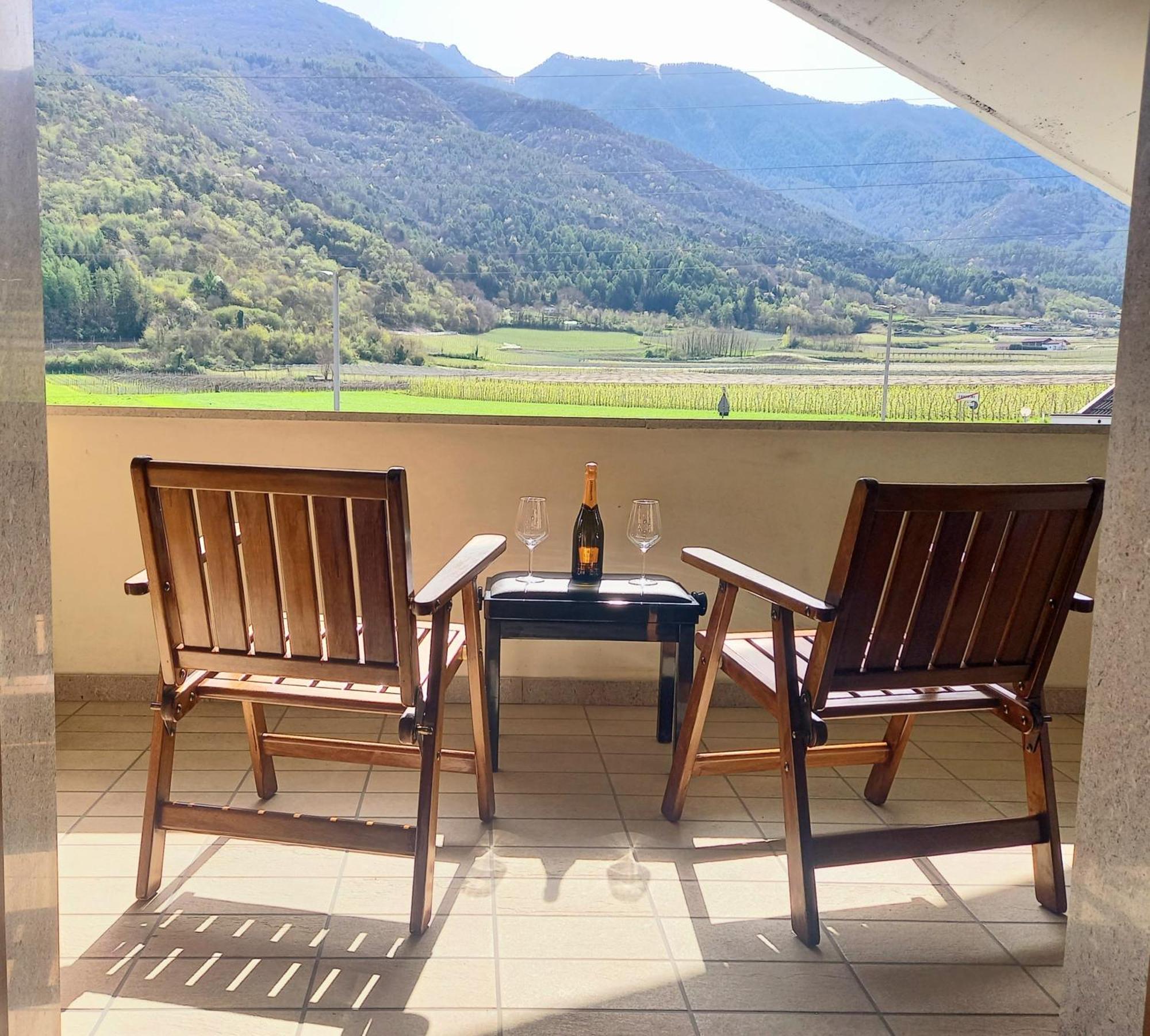 Appartamento Casa Diletta Luxury Cavedine Esterno foto